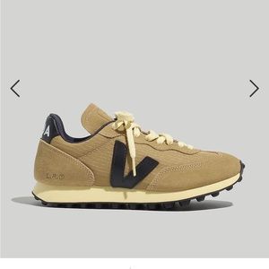 Veja Rio Branco sneaker in Black Dune NEW IN BOX